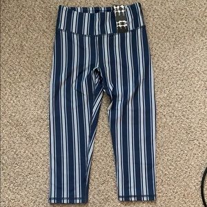 NWT Show Me Your Mumu Cropped Yoga Pants